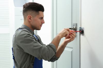 Commercial Window Caulking in Olathe, KS